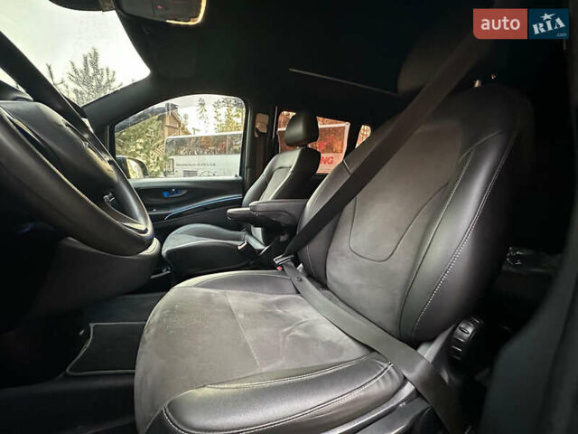 Синий Мерседес Вито, объемом двигателя 2.14 л и пробегом 156 тыс. км за 29500 $, фото 18 на Automoto.ua