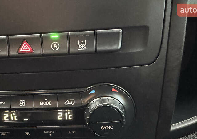 Синий Мерседес Вито, объемом двигателя 2.14 л и пробегом 297 тыс. км за 23150 $, фото 78 на Automoto.ua