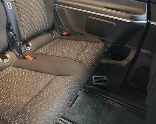 Синій Мерседес Віто, об'ємом двигуна 2.2 л та пробігом 200 тис. км за 33888 $, фото 105 на Automoto.ua