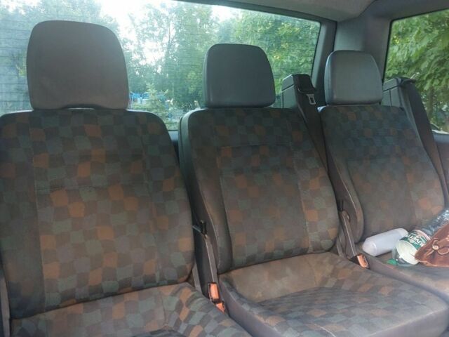 Синий Мерседес Вито, объемом двигателя 2.1 л и пробегом 339 тыс. км за 4500 $, фото 7 на Automoto.ua