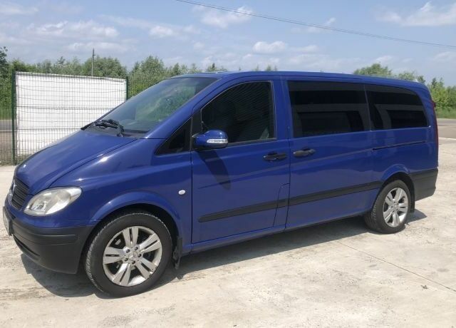 Синій Мерседес Віто, об'ємом двигуна 2.1 л та пробігом 360 тис. км за 4500 $, фото 1 на Automoto.ua