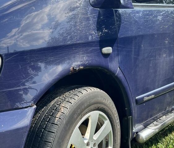 Синій Мерседес Віто, об'ємом двигуна 2.1 л та пробігом 379 тис. км за 5000 $, фото 5 на Automoto.ua