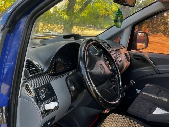 Синій Мерседес Віто, об'ємом двигуна 2.1 л та пробігом 405 тис. км за 7950 $, фото 9 на Automoto.ua