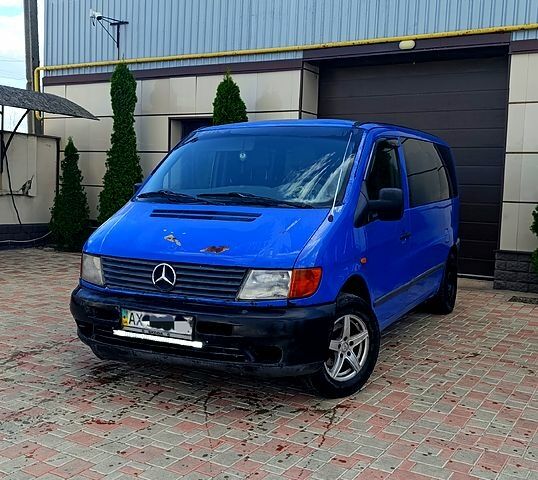 Синій Мерседес Віто, об'ємом двигуна 2.3 л та пробігом 315 тис. км за 2700 $, фото 2 на Automoto.ua