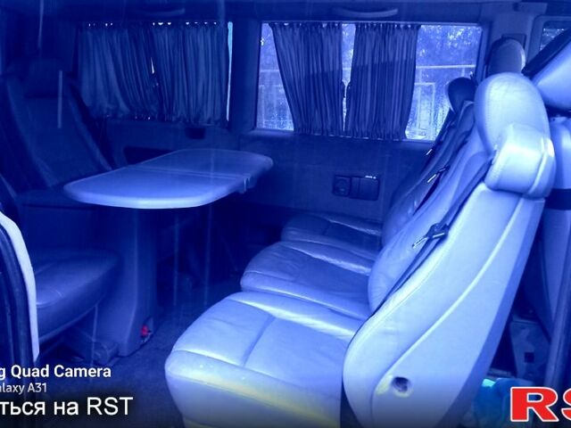 Синий Мерседес Вито, объемом двигателя 2.1 л и пробегом 0 тыс. км за 5600 $, фото 7 на Automoto.ua