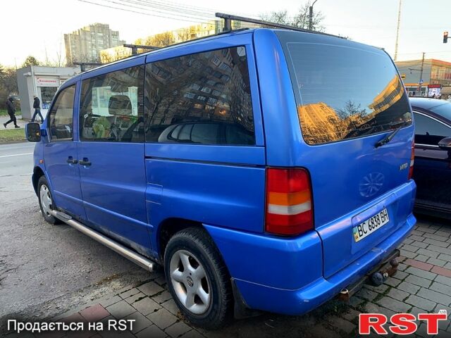 Синий Мерседес Вито, объемом двигателя 2.3 л и пробегом 157 тыс. км за 4000 $, фото 1 на Automoto.ua