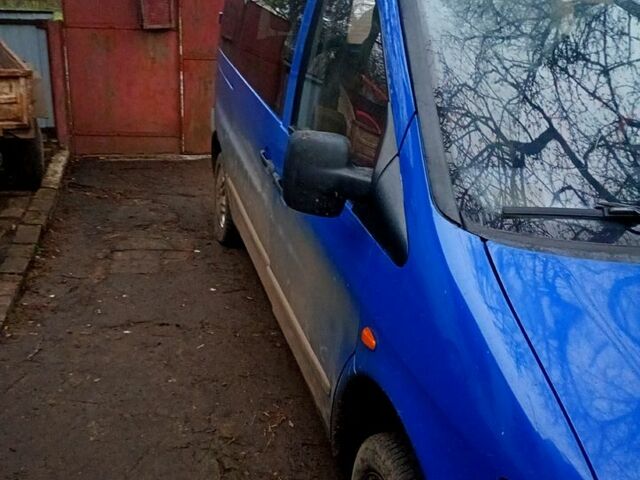 Синий Мерседес Вито, объемом двигателя 2.2 л и пробегом 0 тыс. км за 6000 $, фото 8 на Automoto.ua