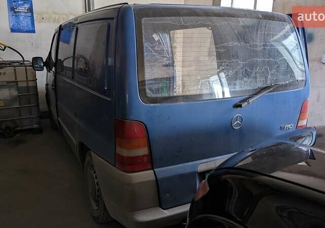 Мерседес Вито 2000 в Одессе на Automoto.ua Синий Мерседес Вито, объемом двигателя 2.15 л и пробегом 100 тыс. км за 4300 $, фото 7 на Automoto.ua