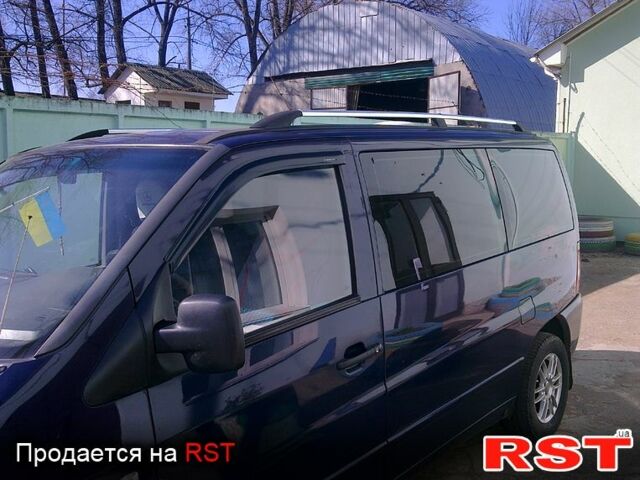 Синий Мерседес Вито, объемом двигателя 2.2 л и пробегом 267 тыс. км за 6700 $, фото 5 на Automoto.ua