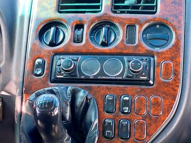 Мерседес Вито 2002 в Киеве на Automoto.ua Синий Мерседес Вито, объемом двигателя 2.2 л и пробегом 580 тыс. км за 6500 $, фото 6 на Automoto.ua