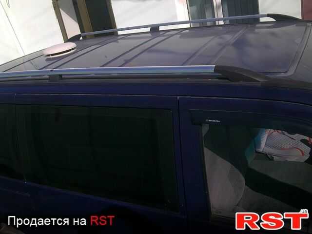 Синий Мерседес Вито, объемом двигателя 2.2 л и пробегом 267 тыс. км за 6700 $, фото 6 на Automoto.ua
