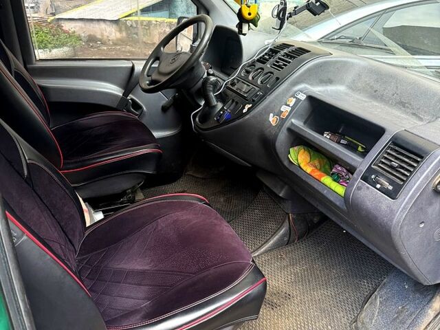 Зеленый Мерседес Вито, объемом двигателя 2.3 л и пробегом 277 тыс. км за 3550 $, фото 4 на Automoto.ua