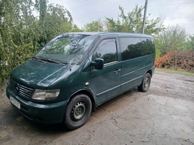 Зеленый Мерседес Вито, объемом двигателя 2.1 л и пробегом 270 тыс. км за 3695 $, фото 1 на Automoto.ua