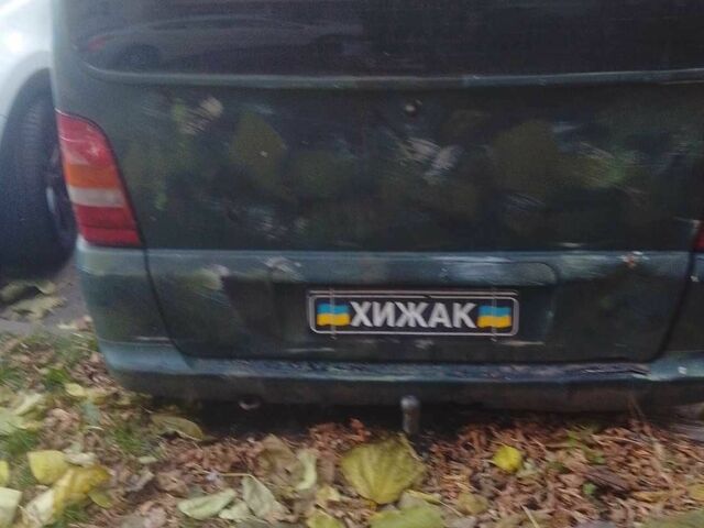 Зеленый Мерседес Вито, объемом двигателя 2.2 л и пробегом 550 тыс. км за 1909 $, фото 1 на Automoto.ua