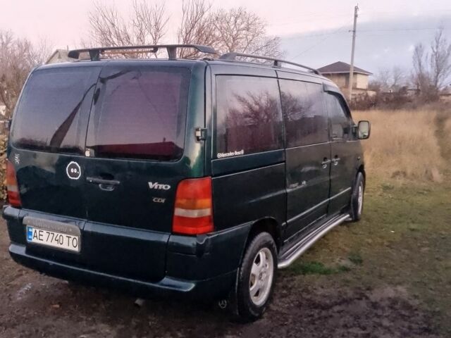 Зелений Мерседес Віто, об'ємом двигуна 0 л та пробігом 3 тис. км за 3500 $, фото 1 на Automoto.ua