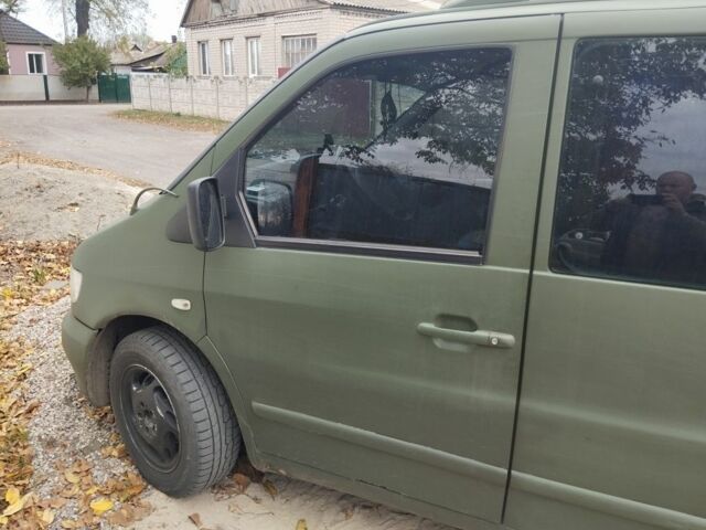 Мерседес Вито 2003 в Балаклее на Automoto.ua Зеленый Мерседес Вито, объемом двигателя 0 л и пробегом 480 тыс. км за 3800 $, фото 3 на Automoto.ua