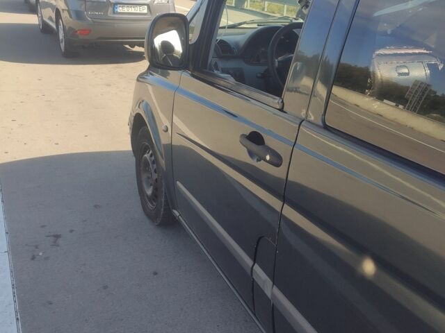 Зеленый Мерседес Вито, объемом двигателя 2.1 л и пробегом 400 тыс. км за 6500 $, фото 1 на Automoto.ua