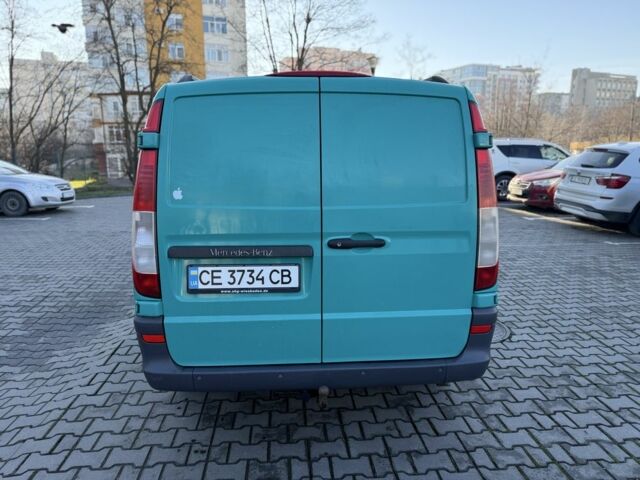 Зеленый Мерседес Вито, объемом двигателя 2.2 л и пробегом 285 тыс. км за 10500 $, фото 3 на Automoto.ua