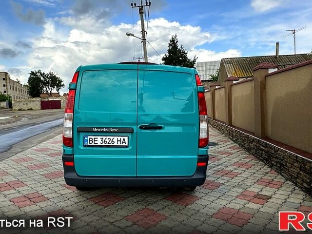 Зелений Мерседес Віто, об'ємом двигуна 2.1 л та пробігом 249 тис. км за 9500 $, фото 3 на Automoto.ua
