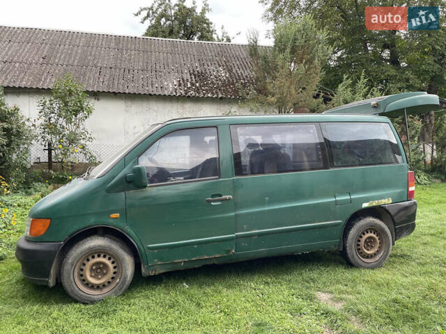 Зеленый Мерседес Вито, объемом двигателя 2.3 л и пробегом 420 тыс. км за 2500 $, фото 15 на Automoto.ua