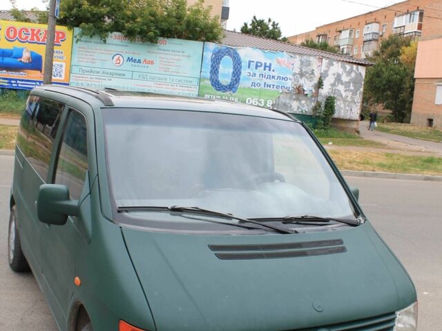 Зеленый Мерседес Вито, объемом двигателя 2 л и пробегом 355 тыс. км за 3332 $, фото 1 на Automoto.ua