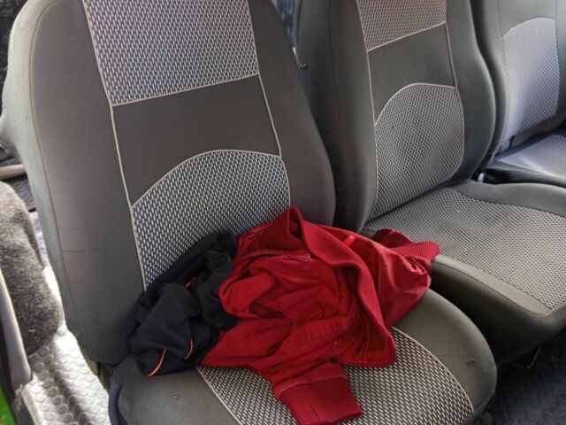 Зелений Мерседес Віто, об'ємом двигуна 2.3 л та пробігом 303 тис. км за 3999 $, фото 6 на Automoto.ua