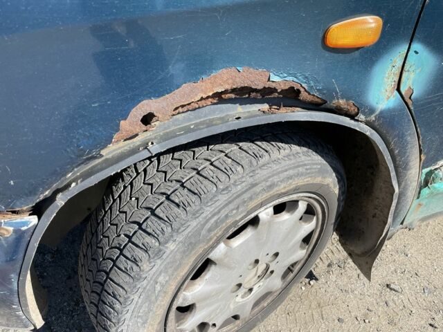 Зелений Мерседес Віто, об'ємом двигуна 2.3 л та пробігом 406 тис. км за 2600 $, фото 6 на Automoto.ua