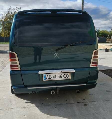 Зеленый Мерседес Вито, объемом двигателя 2.3 л и пробегом 548 тыс. км за 4650 $, фото 1 на Automoto.ua