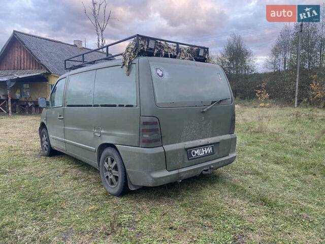 Зеленый Мерседес Вито, объемом двигателя 2.3 л и пробегом 350 тыс. км за 2500 $, фото 3 на Automoto.ua