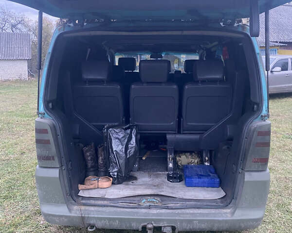 Зеленый Мерседес Вито, объемом двигателя 2.3 л и пробегом 350 тыс. км за 2500 $, фото 12 на Automoto.ua