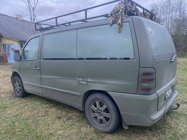 Зеленый Мерседес Вито, объемом двигателя 2.3 л и пробегом 350 тыс. км за 2500 $, фото 7 на Automoto.ua