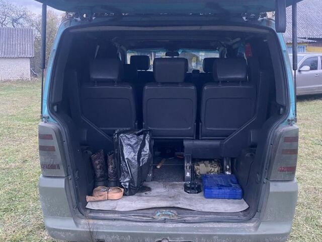 Зеленый Мерседес Вито, объемом двигателя 2.3 л и пробегом 350 тыс. км за 2500 $, фото 12 на Automoto.ua