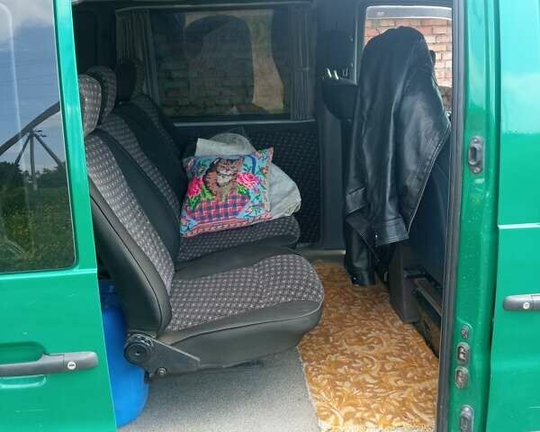 Зелений Мерседес Віто, об'ємом двигуна 2.15 л та пробігом 400 тис. км за 4750 $, фото 4 на Automoto.ua