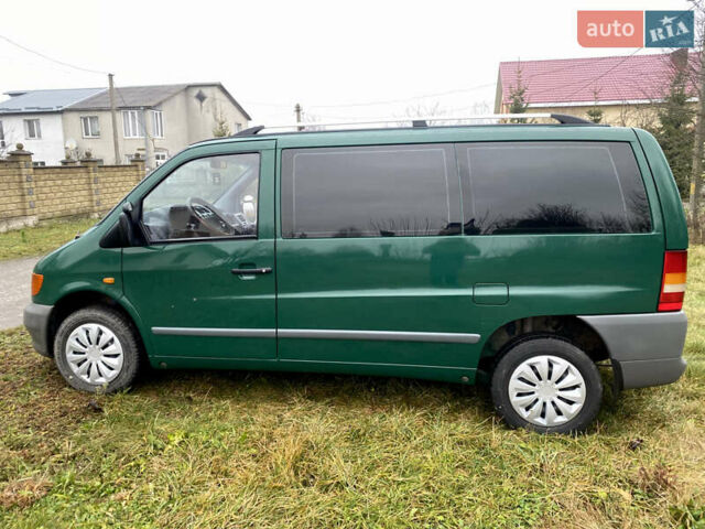 Зеленый Мерседес Вито, объемом двигателя 2.2 л и пробегом 370 тыс. км за 6000 $, фото 14 на Automoto.ua
