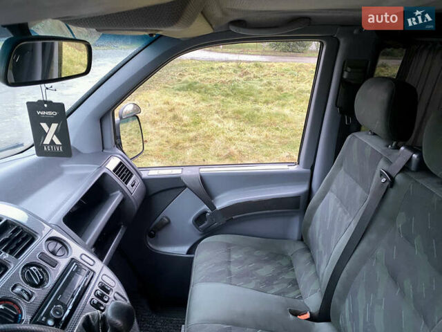 Зеленый Мерседес Вито, объемом двигателя 2.2 л и пробегом 370 тыс. км за 6000 $, фото 37 на Automoto.ua