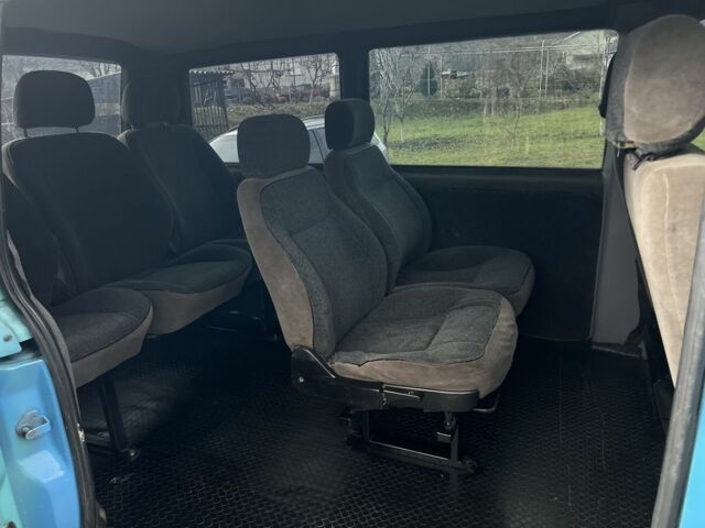 Зелений Мерседес Віто, об'ємом двигуна 2.2 л та пробігом 400 тис. км за 3650 $, фото 6 на Automoto.ua