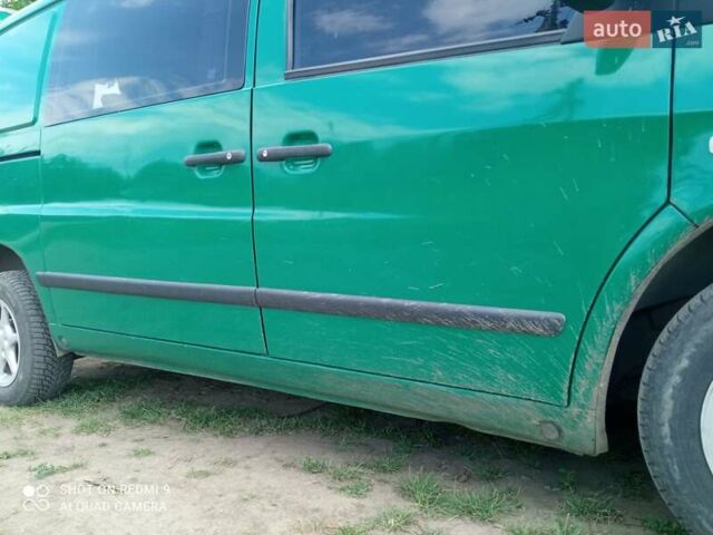 Зелений Мерседес Віто, об'ємом двигуна 2.15 л та пробігом 400 тис. км за 4750 $, фото 1 на Automoto.ua