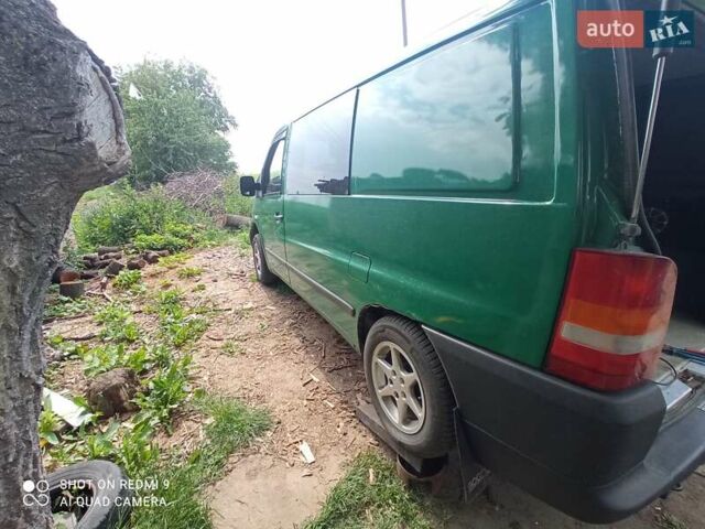 Зелений Мерседес Віто, об'ємом двигуна 2.15 л та пробігом 400 тис. км за 4750 $, фото 10 на Automoto.ua