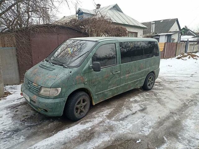 Зелений Мерседес Віто, об'ємом двигуна 2.2 л та пробігом 300 тис. км за 4500 $, фото 3 на Automoto.ua