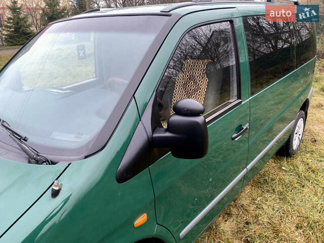 Зеленый Мерседес Вито, объемом двигателя 2.2 л и пробегом 370 тыс. км за 6000 $, фото 15 на Automoto.ua