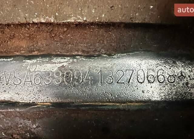 Зеленый Мерседес Вито, объемом двигателя 2.15 л и пробегом 432 тыс. км за 3500 $, фото 1 на Automoto.ua