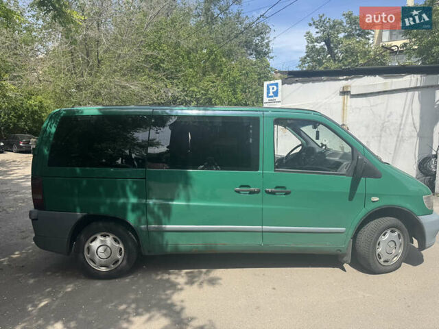 Зеленый Мерседес Вито, объемом двигателя 2.2 л и пробегом 700 тыс. км за 4500 $, фото 8 на Automoto.ua