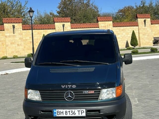 Зеленый Мерседес Вито, объемом двигателя 2.2 л и пробегом 280 тыс. км за 4350 $, фото 7 на Automoto.ua