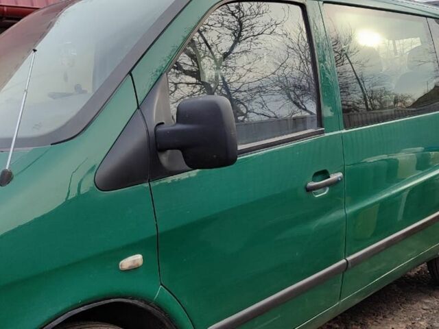 Зелений Мерседес Віто, об'ємом двигуна 2.1 л та пробігом 500 тис. км за 4200 $, фото 1 на Automoto.ua