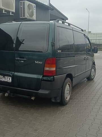 Зеленый Мерседес Вито, объемом двигателя 2.2 л и пробегом 430 тыс. км за 6200 $, фото 6 на Automoto.ua