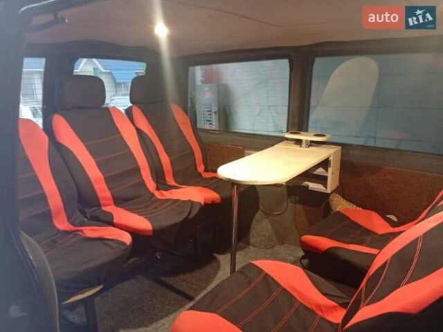 Зеленый Мерседес Вито, объемом двигателя 2.2 л и пробегом 430 тыс. км за 6200 $, фото 14 на Automoto.ua