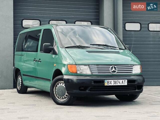 Зеленый Мерседес Вито, объемом двигателя 2.2 л и пробегом 325 тыс. км за 3499 $, фото 1 на Automoto.ua