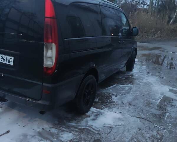 Зелений Мерседес Віто, об'ємом двигуна 2.2 л та пробігом 400 тис. км за 6500 $, фото 2 на Automoto.ua
