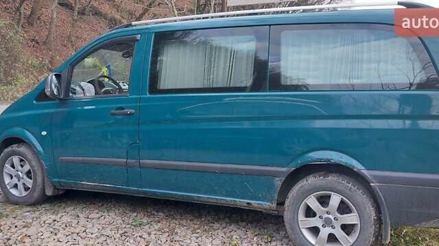 Зеленый Мерседес Вито, объемом двигателя 2.2 л и пробегом 300 тыс. км за 4900 $, фото 1 на Automoto.ua