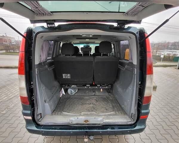 Зеленый Мерседес Вито, объемом двигателя 2.15 л и пробегом 458 тыс. км за 9900 $, фото 34 на Automoto.ua